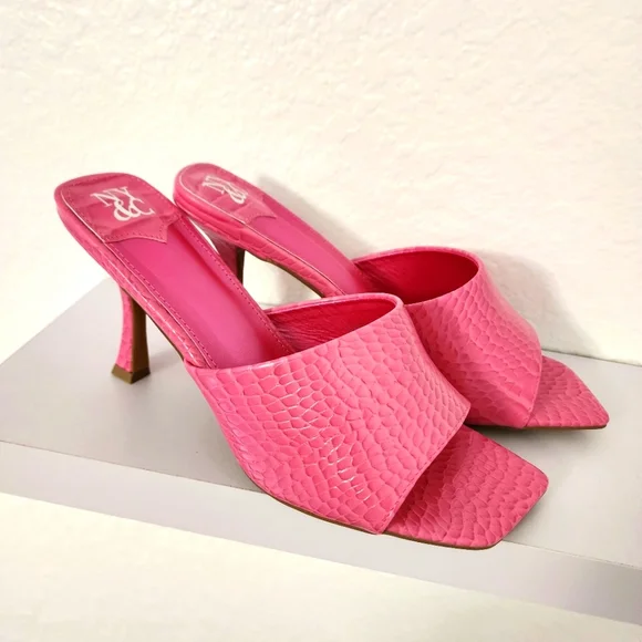 New York & Company Women's New Pink Delara Croc Embossed Heeled Sandal. Size 8.5 - Picture 8 of 10